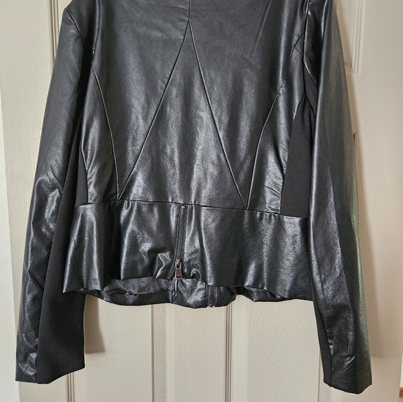 Jacket - Picture 2 of 3